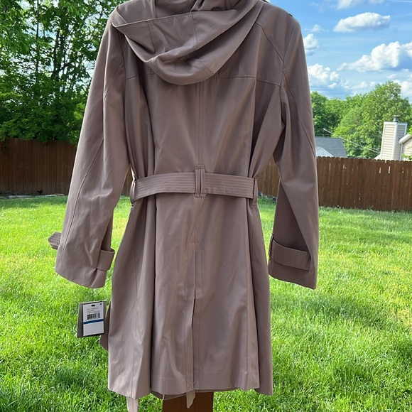 Women's London Fog Double Breasted Trench Coat - Picture 8 of 8